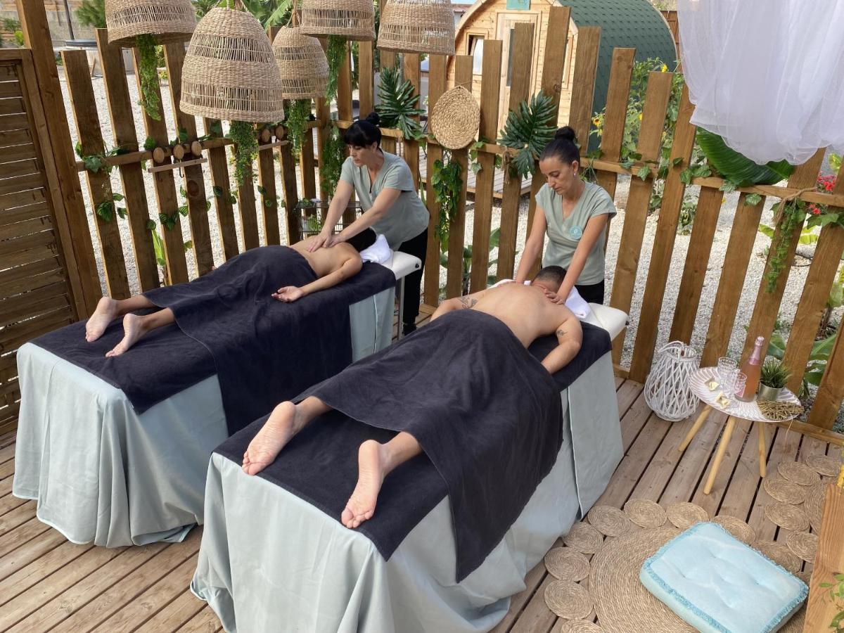 Lykke Suite Spa Sauna Piscina Y Jardin Buzanada Eksteriør billede