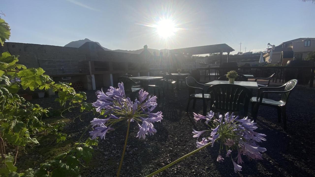 Lykke Suite Spa Sauna Piscina Y Jardin Buzanada Eksteriør billede
