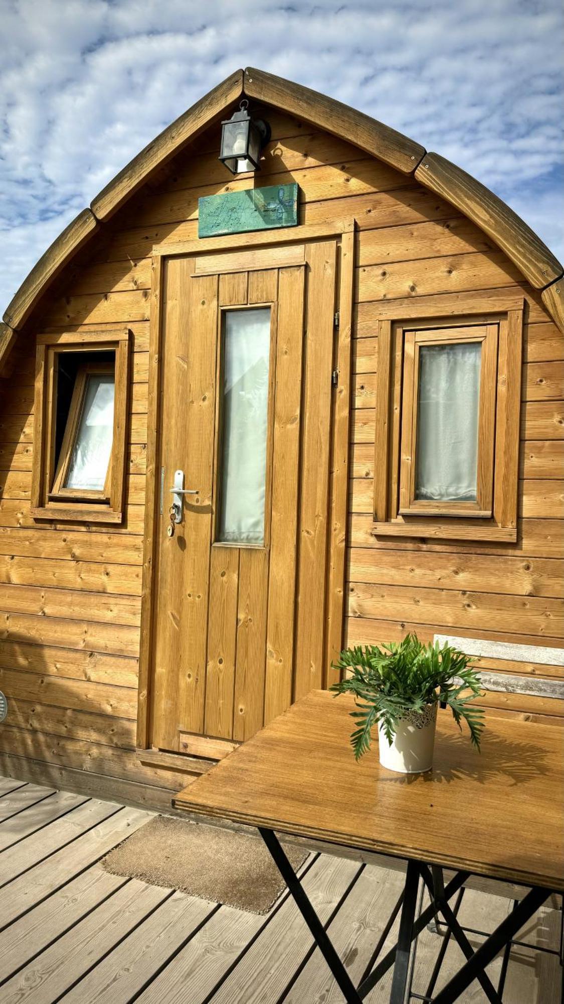Lykke Suite Spa Sauna Piscina Y Jardin Buzanada Eksteriør billede